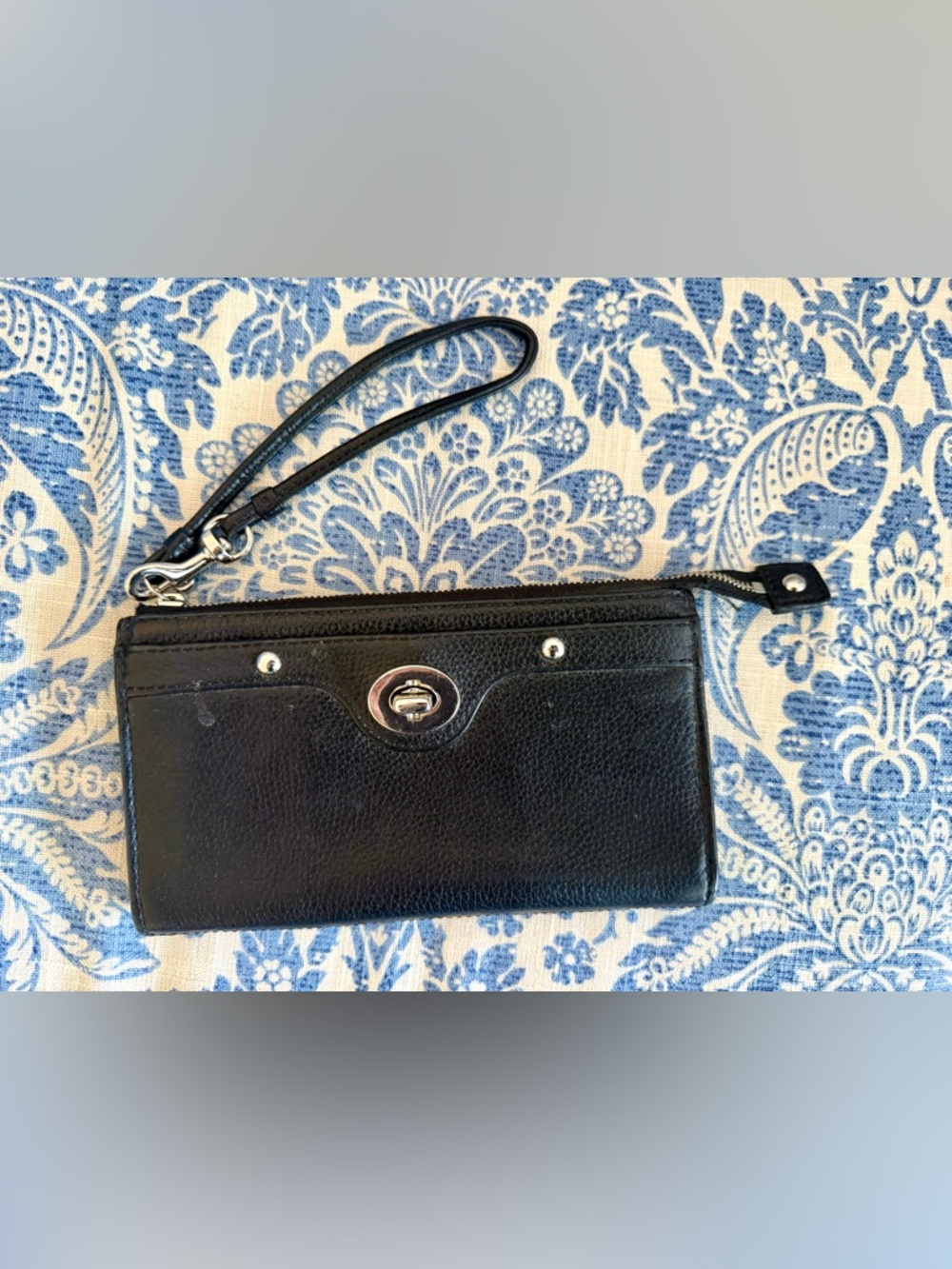 Coach Black Leather Wristlet Clutch - Classic Women's Wallet
